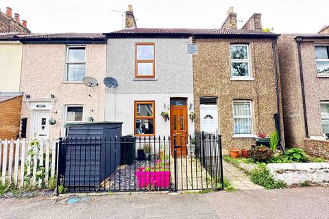 3 bedroom terraced house for sale, Colney Road, Dartford DA1