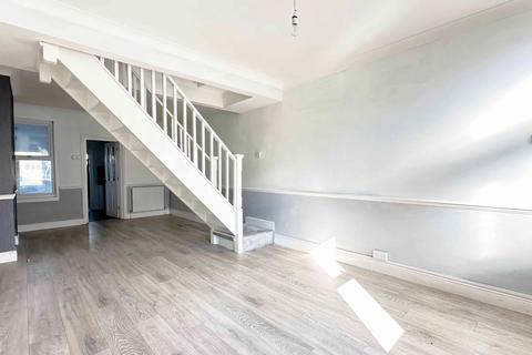 10 Colney Road, Dartford, DA1 1TX