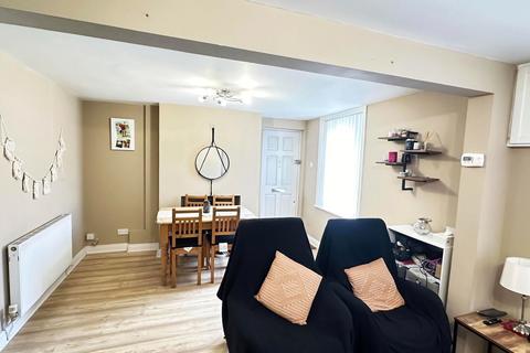 39 Common Lane, Dartford, DA2 7DE