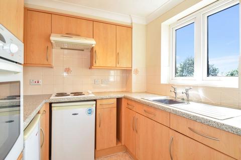 1 bedroom flat for sale, Walderslade Road, Chatham ME5