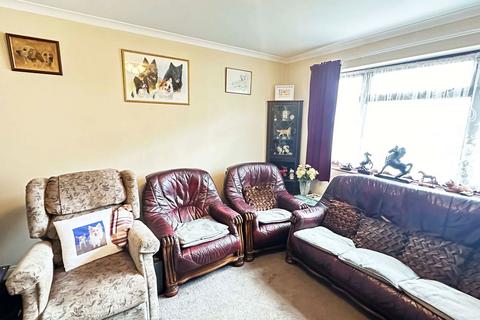 30 Common Lane, Dartford, DA2 7DF