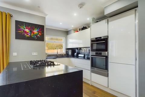 59 Farnham Road, Welling, DA16 1LG