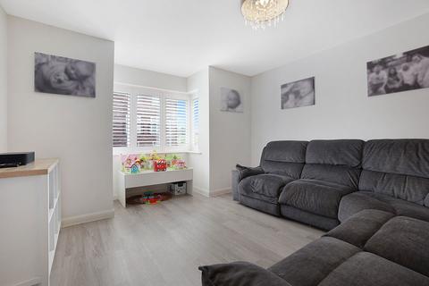 2 bedroom ground floor flat for sale, Wouldham ME1