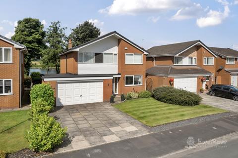 4 bedroom detached house for sale, Spinney Green, Eccleston, St. Helens, Merseyside, WA10