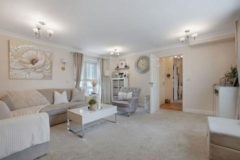 113 High Street, Halling, Rochester, ME2 1BT