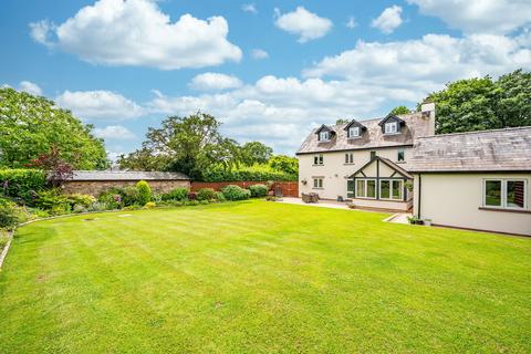 5 bedroom detached house for sale, Back Road, Chepstow NP16