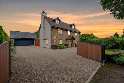 5 bedroom detached house for sale, Back Road, Chepstow NP16