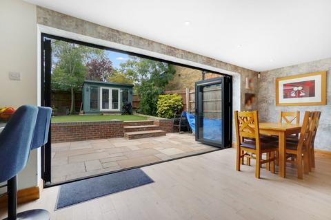 182 High Street, Halling, Rochester, ME2 1BZ