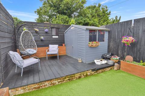 13 Athelstan Road, Chatham, ME4 6EJ