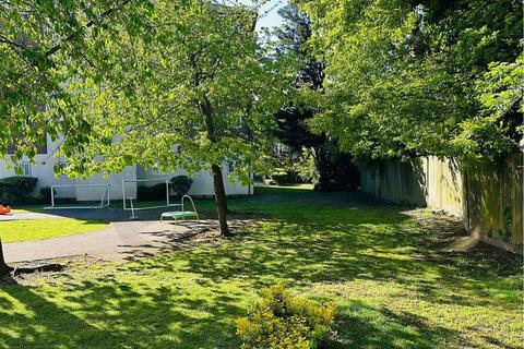 Flat 1, Bordley Court, 17 Denham Road, London, N20 0EN