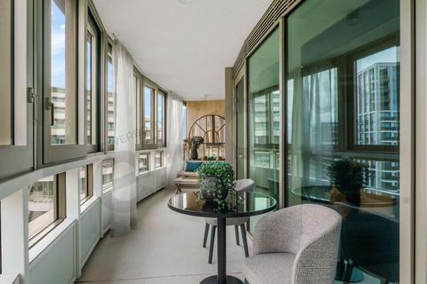2 bedroom apartment for sale, Queenstown Road, London SW11