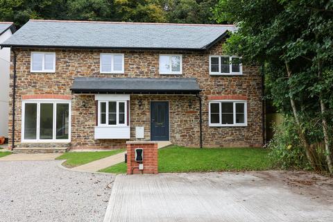 4 bedroom detached house to rent, Mill Lane, Grampound, Truro, TR2