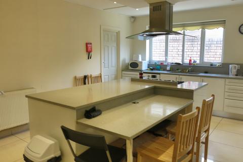 undefined, Leeside Crescent, London NW11