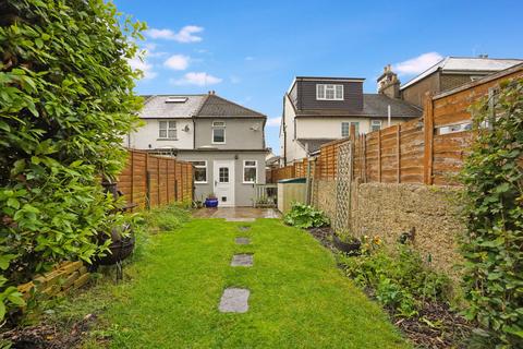 68 High Street, Wouldham, Rochester, ME1 3UT