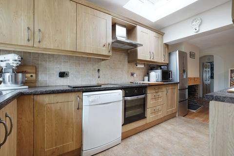 68 High Street, Wouldham, Rochester, ME1 3UT