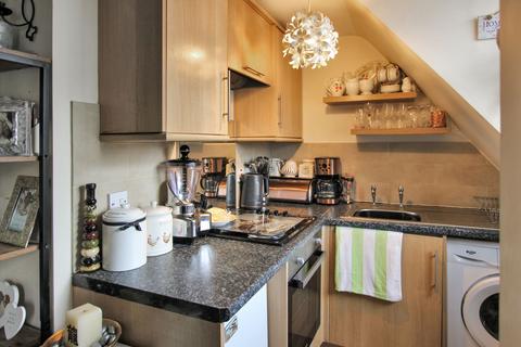 1 bedroom apartment for sale, High Street, New Romney TN28