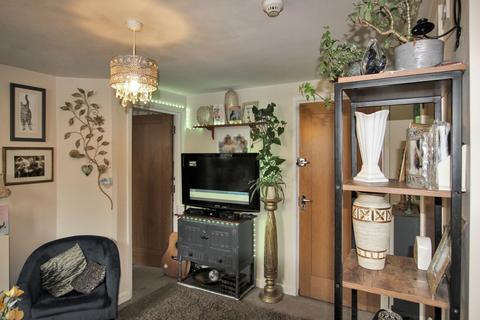 1 bedroom apartment for sale, High Street, New Romney TN28