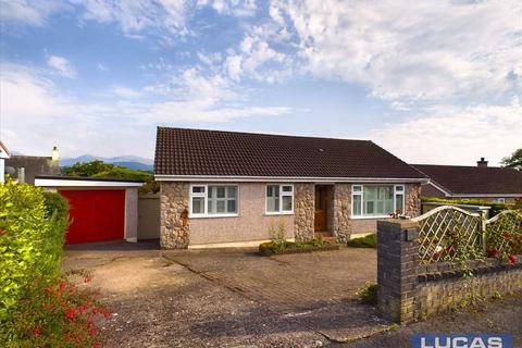 2 bedroom detached bungalow for sale, Maes Awel, Llandegfan,Isle of Anglesey