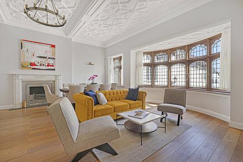 4 bedroom house to rent, Ennismore Gardens, Knightsbridge, London, SW7