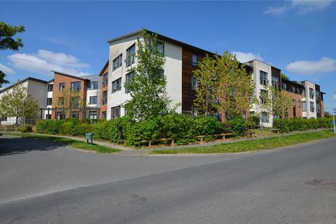 2 bedroom retirement property for sale, Lealands Drive, Uckfield, East Sussex, TN22