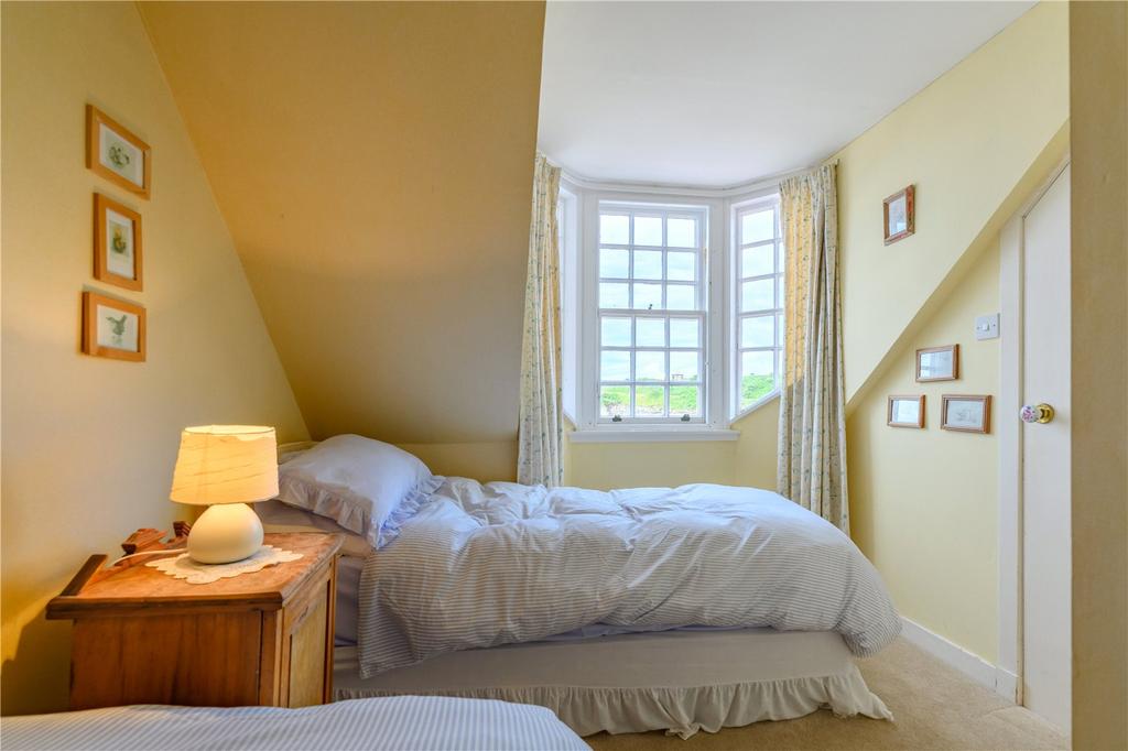 Twin Bedroom