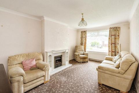 19 Avondale Drive, Astley, Manchester, M29 7ES