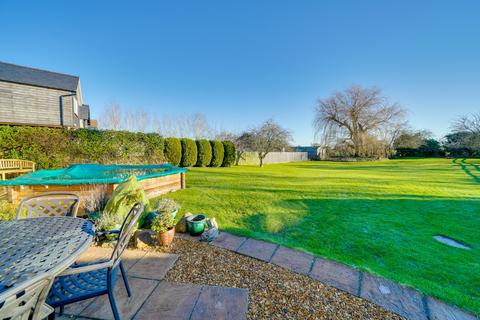 81 Boxworth End, Swavesey, Cambridge, CB24 4RA
