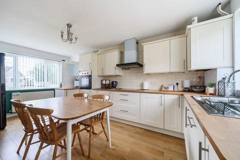 26 Coronation Road, Callington, PL17 7BX