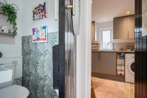 26 Coronation Road, Callington, PL17 7BX