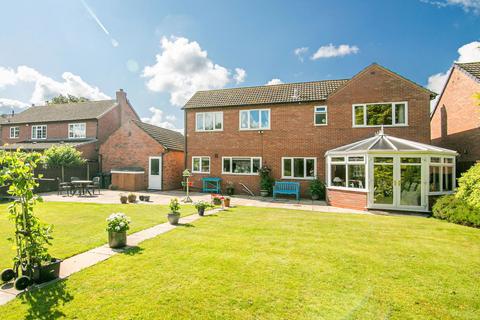 5 bedroom detached house for sale, Vixen Close, Sutton Coldfield B76