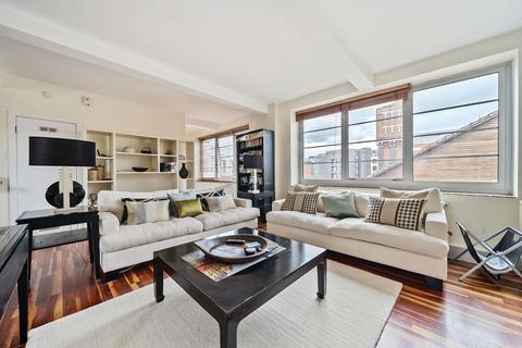 39 Sunlight Square, London, E2 6LD
