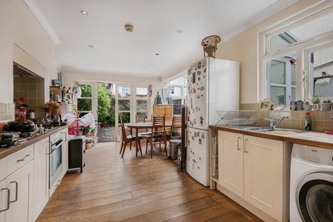 4 bedroom terraced house for sale, Westbourne Gardens, Hove, East Sussex, BN3