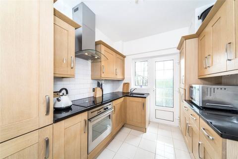 2 bedroom apartment for sale, Gloucester Court, Kew Road, Kew, Surrey, TW9