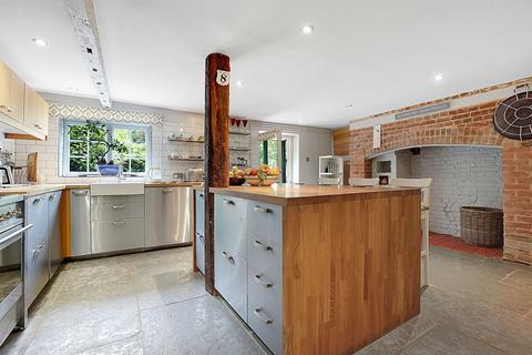 Luxton House Sheppey Way, Bobbing, Sittingbourne, ME9 8PN