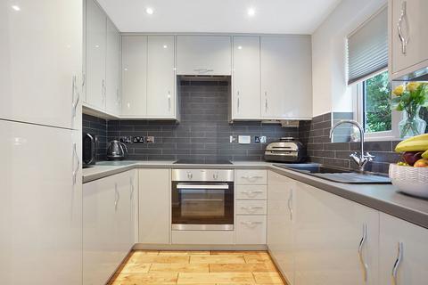3 Bewick Walk, Iwade, Sittingbourne, ME9 8FY