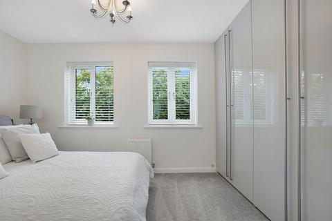 3 Bewick Walk, Iwade, Sittingbourne, ME9 8FY