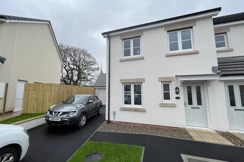 3 bedroom house to rent, Lingfield Gardens, Whitland, Carmarthenshire