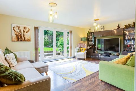 8 Shepherds Meadow, Beaford, Winkleigh, EX19 8NF
