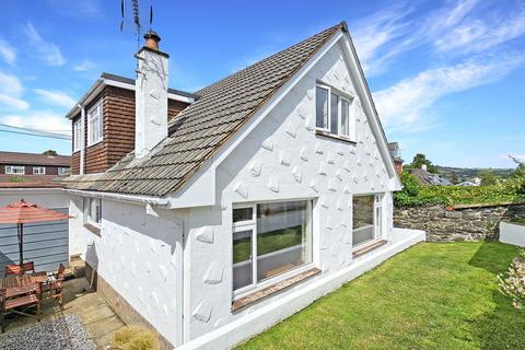 4 bedroom detached house for sale, Manor Road, Barnstaple EX32