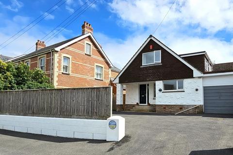 4 bedroom detached house for sale, Manor Road, Barnstaple EX32