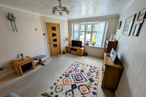 39 Shackleton Avenue, Yate, Bristol, BS37 4NW