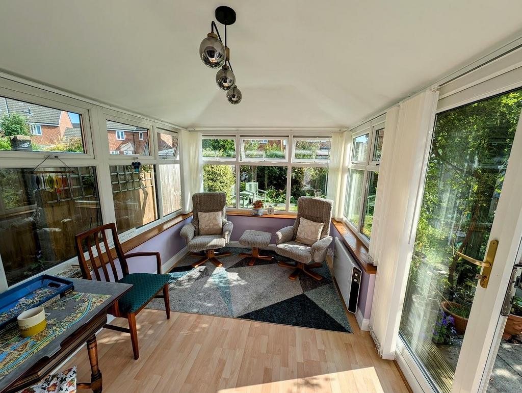 39 Shackleton garden room 1.jpg
