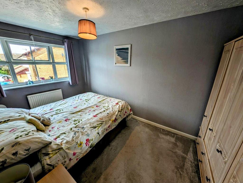 39 Shackleton bed 1.jpg