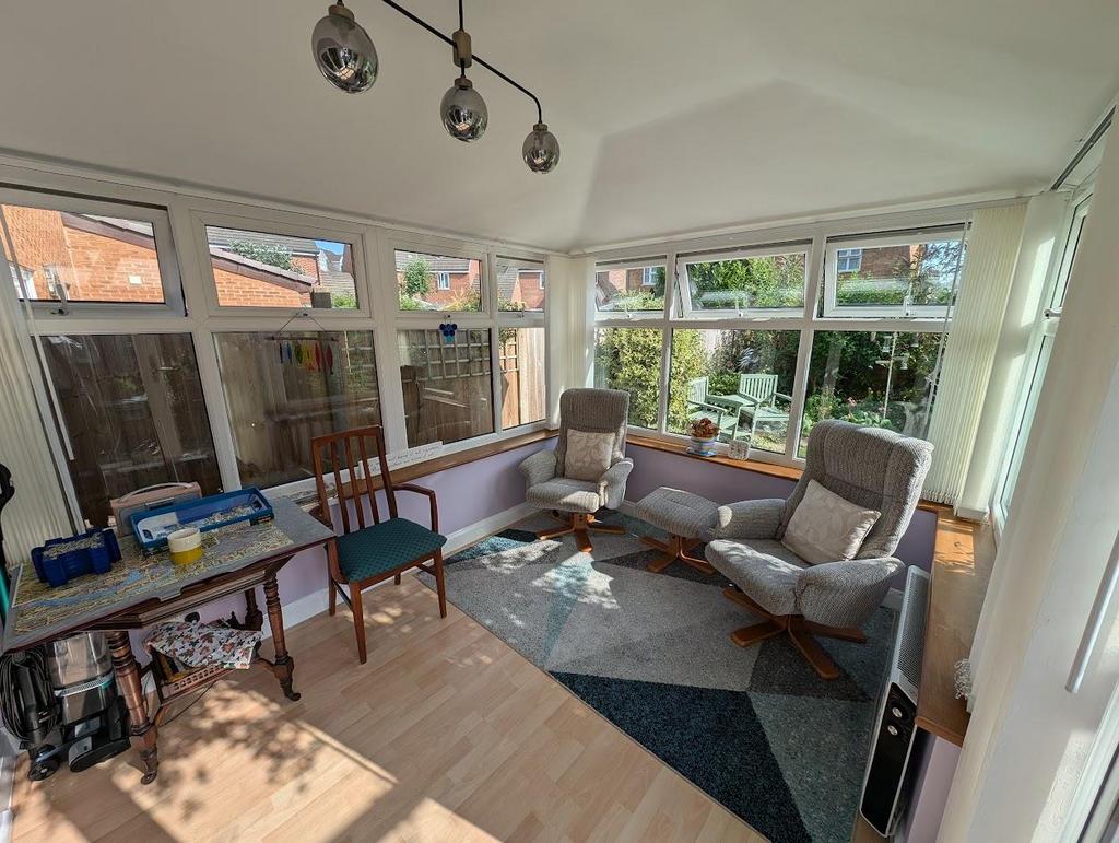 39 Shackleton garden room 2.jpg
