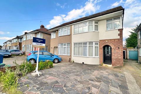 30 Elgin Avenue, Harrow, HA3 8QL