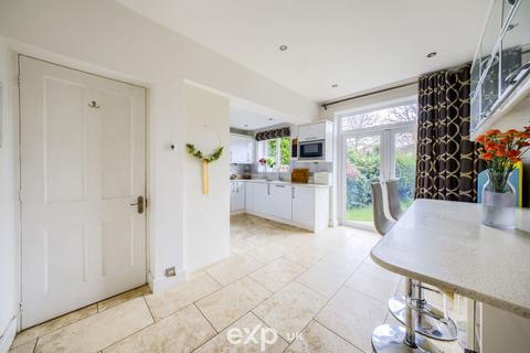 8 Buryfield Road, Solihull, B91 2DF