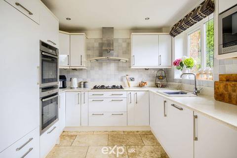 8 Buryfield Road, Solihull, B91 2DF