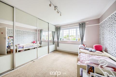 8 Buryfield Road, Solihull, B91 2DF
