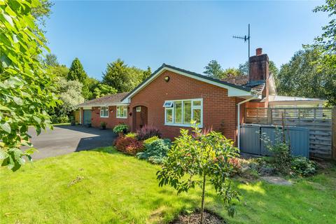 3 bedroom bungalow for sale, Lakeside Avenue, Llandrindod Wells, Powys, LD1