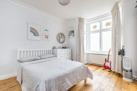 29a Ribblesdale Road, London, SW16 6SF
